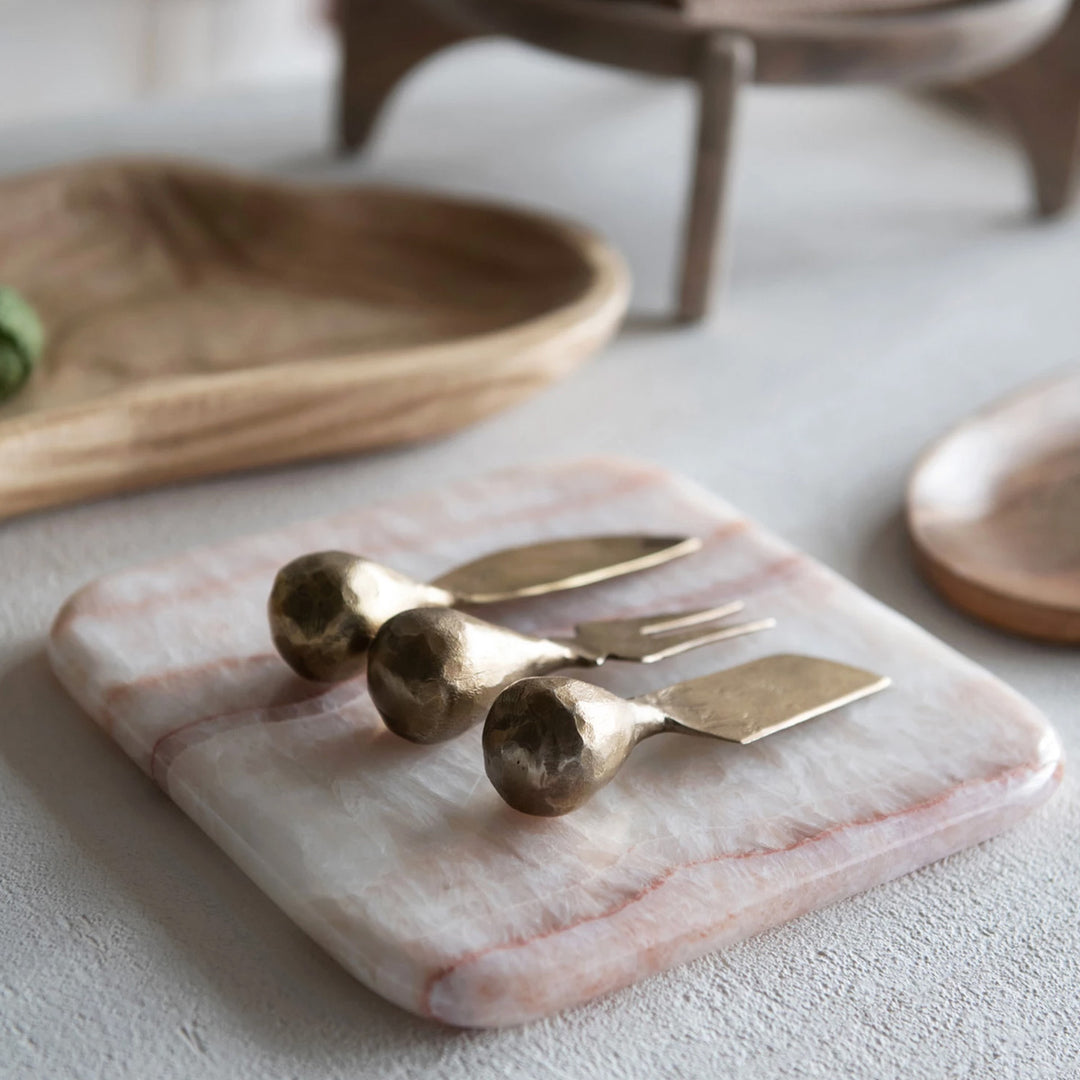 Honey Onyx Cheese/Serving Board
