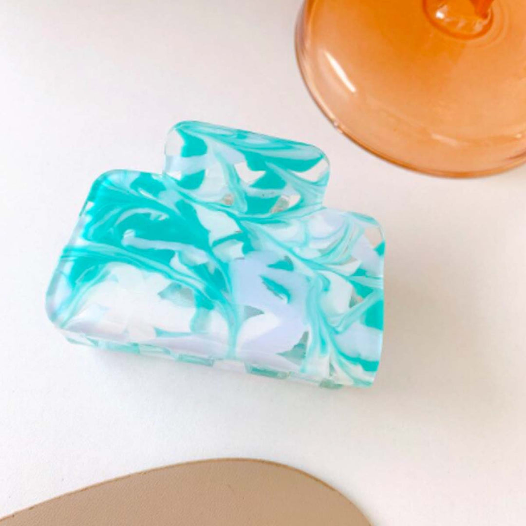 Marble Hair Claw