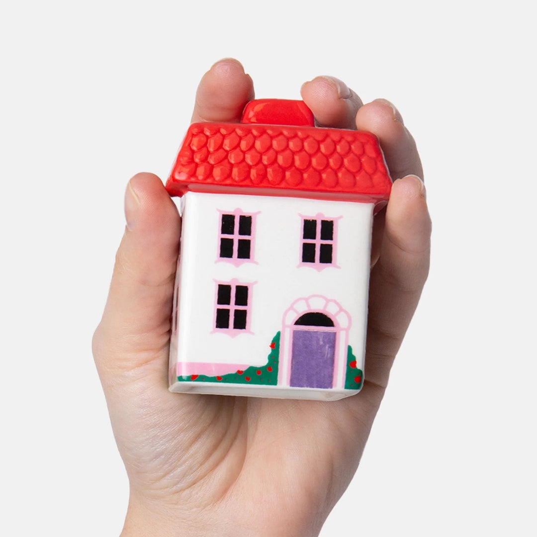 Cottage Salt &amp; Pepper Shaker Set