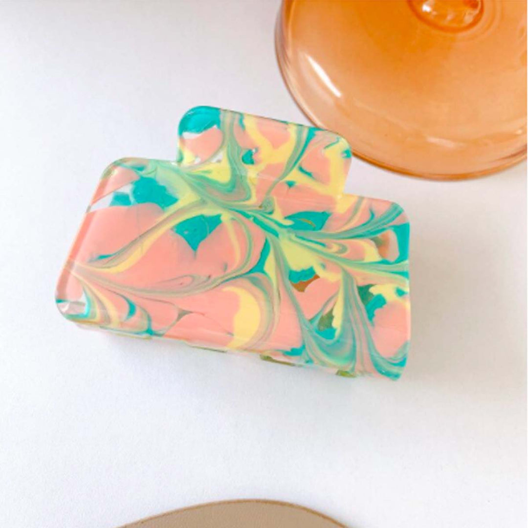 Marble Hair Claw