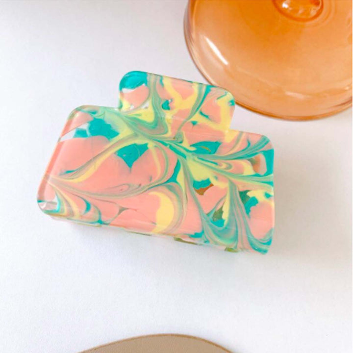 Marble Hair Claw