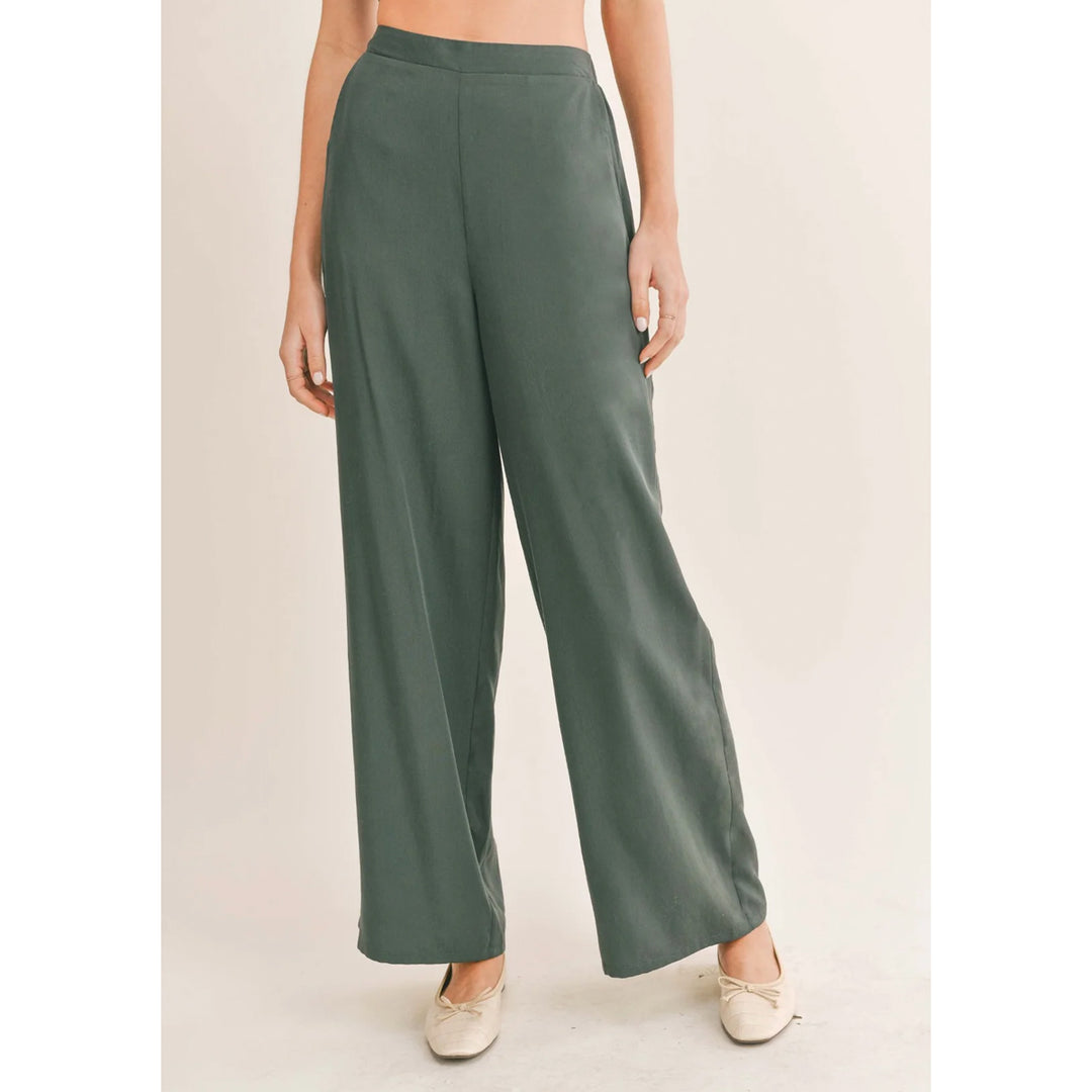 Evergreen Pants in Dark Green