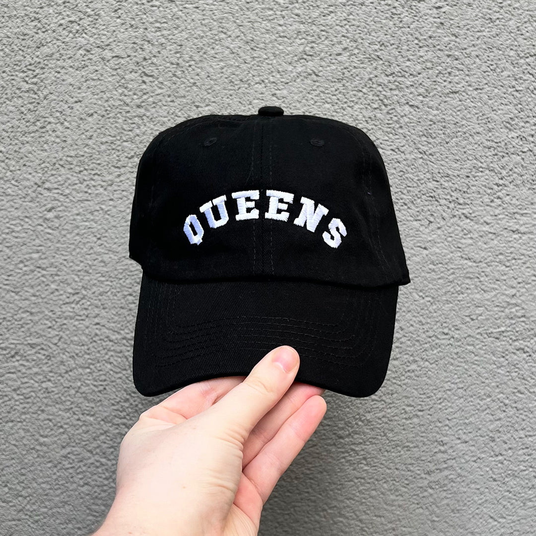 Queens Arch Hat- Black w/ White