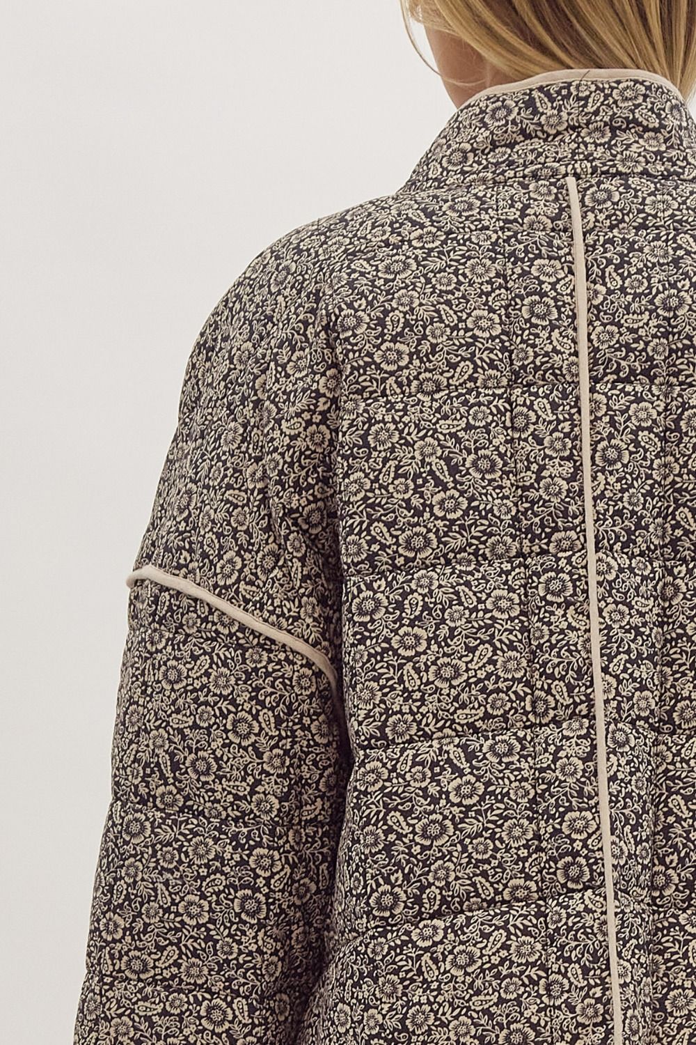 Floral Print Quilted Jacket - Ash Black - Lockwood Shop - Entro