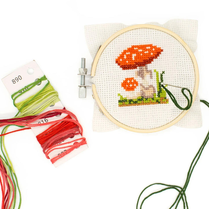 Mini Cross Stitch Embroidery Kit